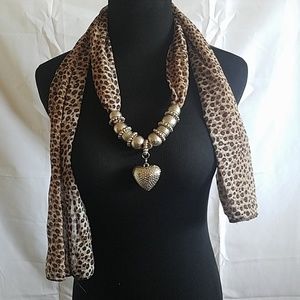 Silver heart scarf necklace 10% off already